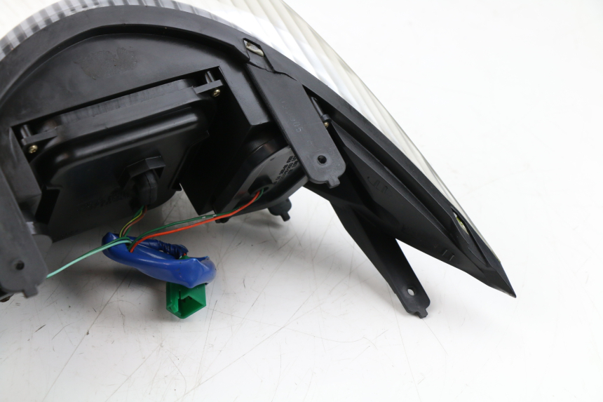 photo de Fanale posteriore KYMCO PEOPLE S 125 (2000 - 2008) - Zoom qualità usato