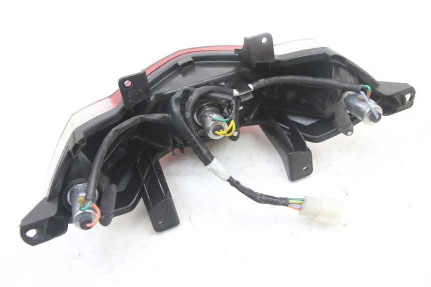 photo de FANALE POSTERIORE PEUGEOT KISBEE 4T 50 (2018 - 2022) - Vista d'insieme del prodotto