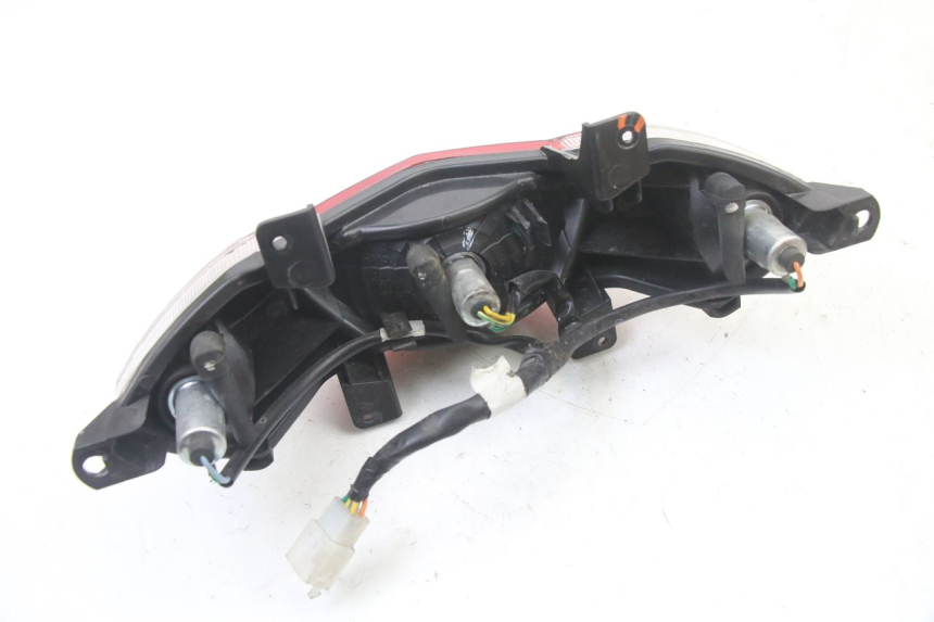 photo de FANALE STOP POSTERIORE  PEUGEOT STREETZONE I 2T 50 (2018 - 2020) - Primo piano tecnico