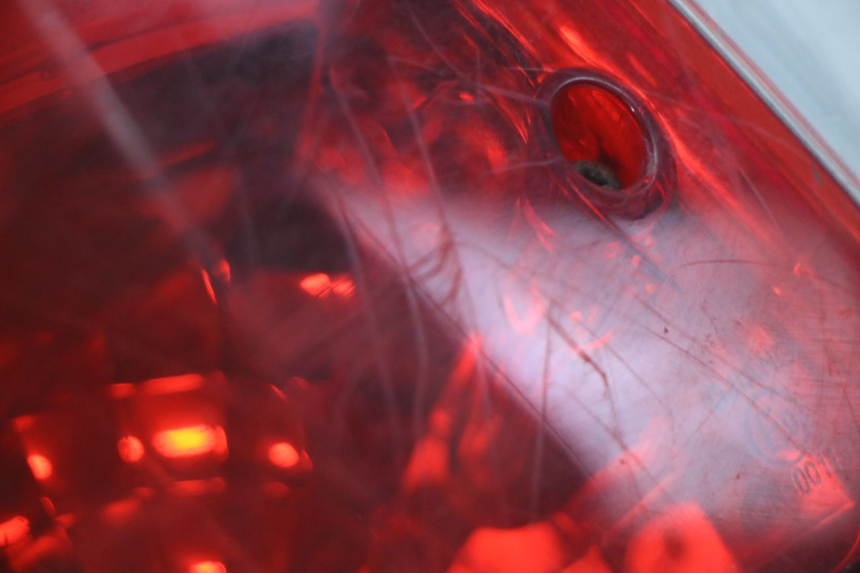 photo de FANALE POSTERIORE RIDE RACE 2T 50 (2012 - 2017) - Zoom sullo stato d'uso