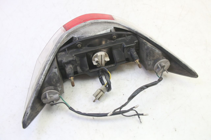 photo de FANALE POSTERIORE RIDE RACE 2T 50 (2012 - 2017) - Stato della superficie e materiale