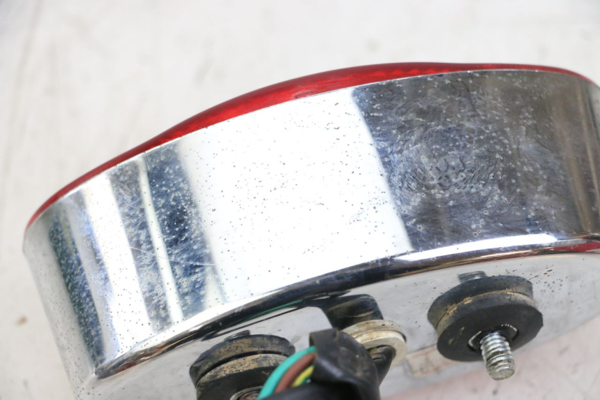 photo de FANALE STOP POSTERIORE  REGAL RAPTOR RAXTER 2 125 (2007 - 2015) - Zoom sullo stato d'uso