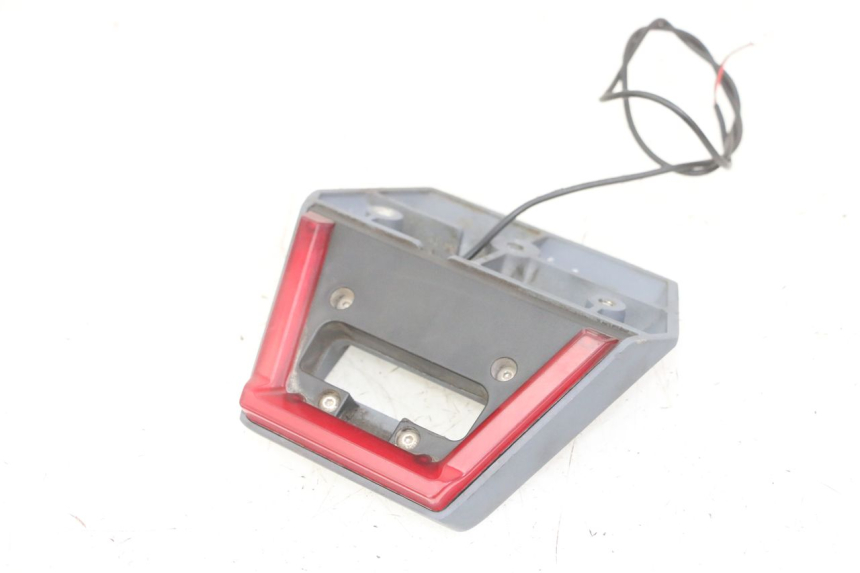 photo de FANALE STOP POSTERIORE  PUNK ELECTRIC RIDER 1 - Primo piano tecnico