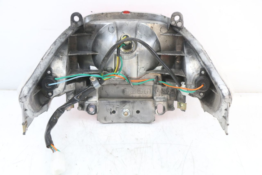 photo de FANALE POSTERIORE TNT MOTOR ROMA 10' 4T 50 (2019 - 2022) - Altra angolazione