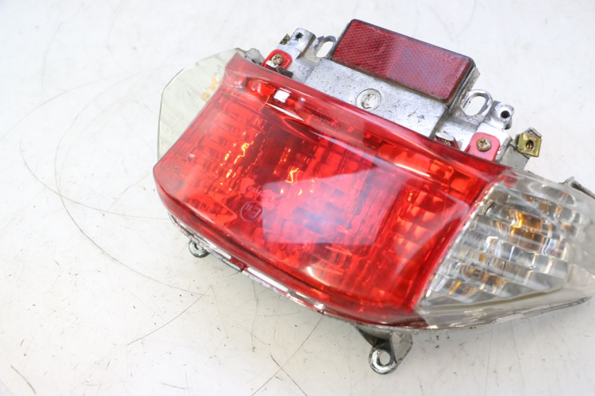 photo de FANALE POSTERIORE TNT MOTOR ROMA 12' 2T 50 (2007 - 2018) - Marcature e riferimenti originali
