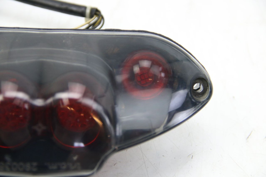 photo de FANALE POSTERIORE GILERA RUNNER SP 50 (2009 - 2017) - Altra angolazione