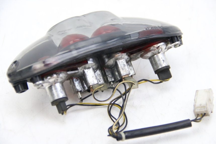 photo de FANALE POSTERIORE GILERA RUNNER SP 50 (2009 - 2017) - Primo piano tecnico
