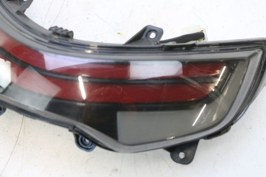 photo de FANALE STOP POSTERIORE  BAIKU SAKURA 1 (2021 - 2025) - Altra angolazione