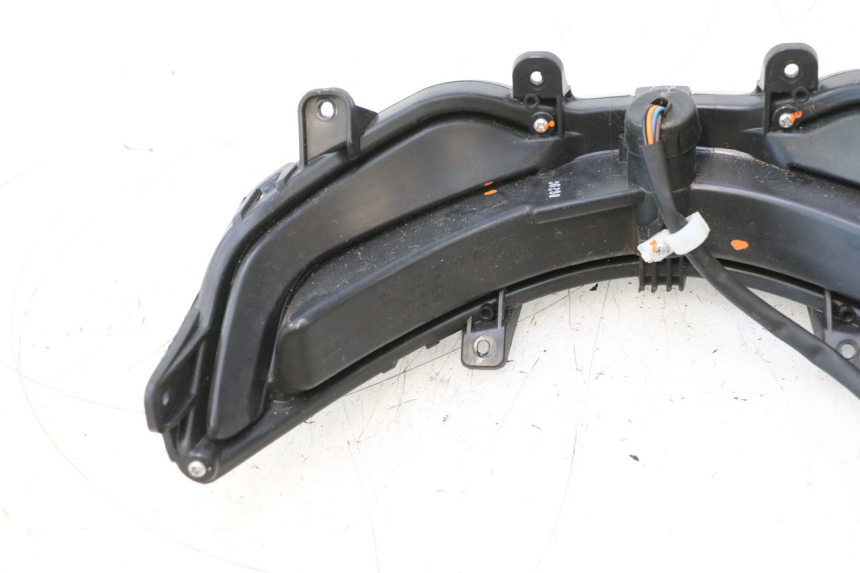 photo de FANALE STOP POSTERIORE  BAIKU SAKURA 1 (2021 - 2025) - Ricambio usato controllato