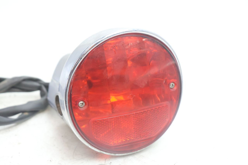 photo de FANALE STOP POSTERIORE  APRILIA SCARABEO GT 125 (1999 - 2007) - Dettaglio del componente