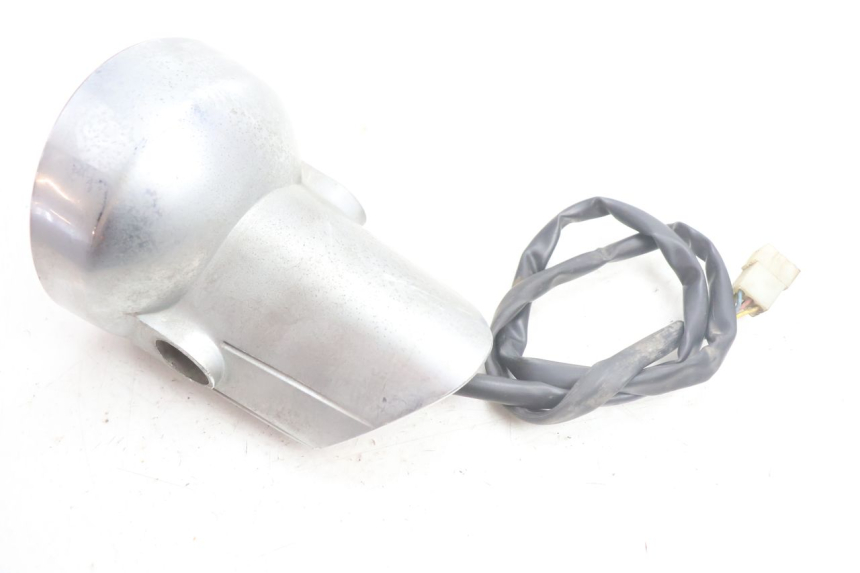 photo de FANALE STOP POSTERIORE  APRILIA SCARABEO GT 125 (1999 - 2007) - Altra angolazione