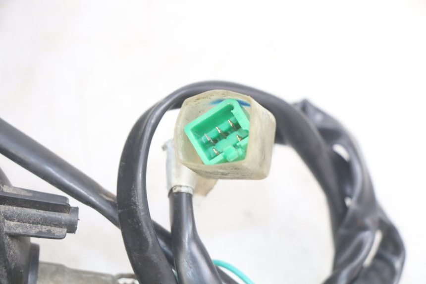 photo de FANALE POSTERIORE HONDA SCV LEAD 100 (2003 - 2007) - Altra angolazione