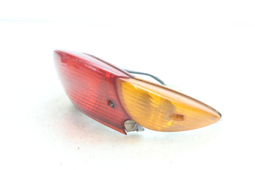 photo de FANALE STOP POSTERIORE  HONDA SH 125 (2001 - 2003) - Zoom sullo stato d'uso