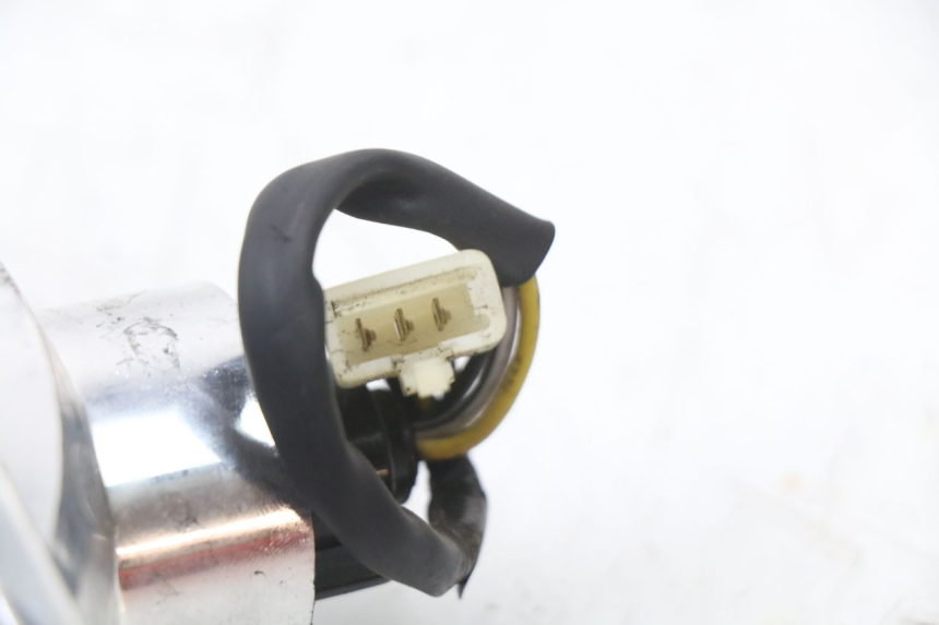 photo de FANALE STOP POSTERIORE  APRILIA SR 2T 50 (2018 - 2022) - Marcature e riferimenti originali