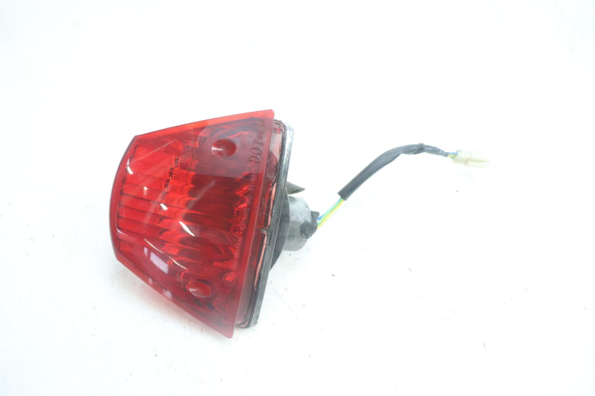 photo de FANALE POSTERIORE APRILIA SR 2T 50 (2012 - 2017) - Vista principale