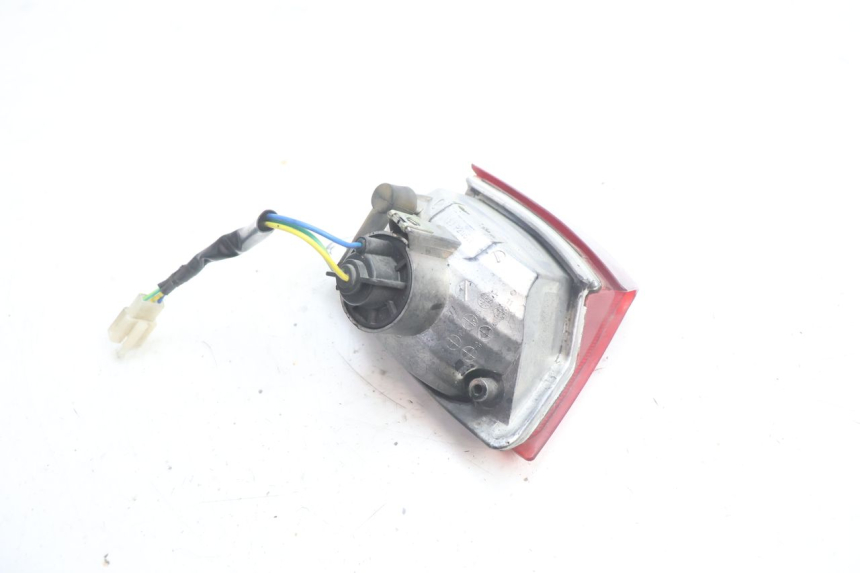 photo de FANALE POSTERIORE APRILIA SR 2T 50 (2012 - 2017) - Vista d'insieme del prodotto