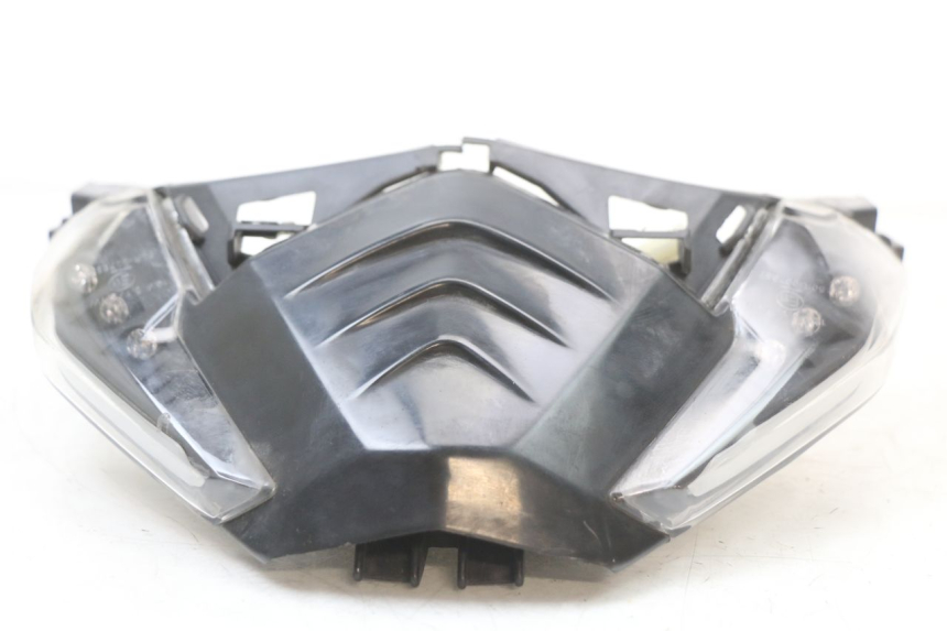 photo de FANALE STOP POSTERIORE  KYMCO SUPER 8 4T 50 (2021 - 2024) - Dettaglio del componente