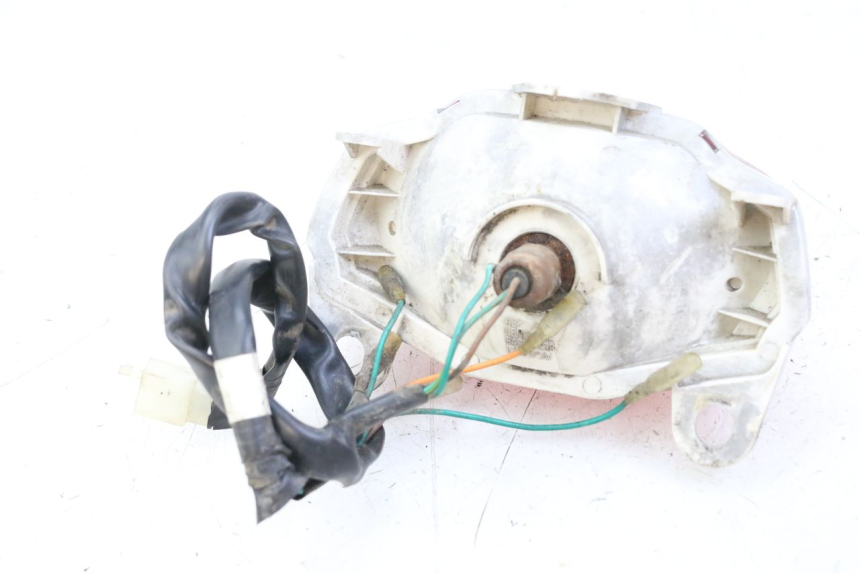 photo de FANALE POSTERIORE SYM ORBIT 2 4T 50 (2018 - 2022) - Altra angolazione