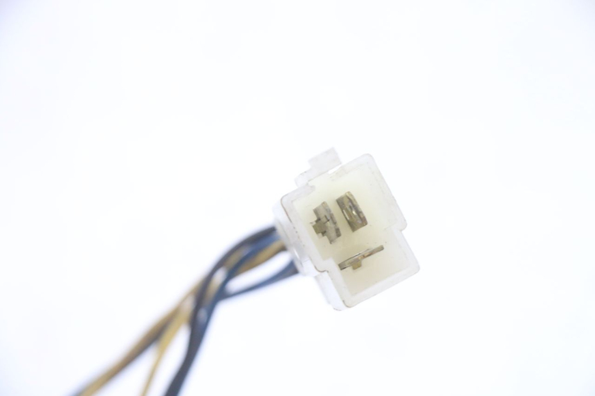 photo de FANALE STOP POSTERIORE  YAMAHA TDR DELTABOX 125 (1997 - 2003) - Stato della superficie e materiale