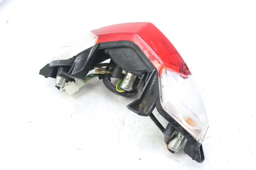 photo de FANALE POSTERIORE PEUGEOT TWEET 4T 50 (2010 - 2014) - Dettagli dei punti di fissaggio