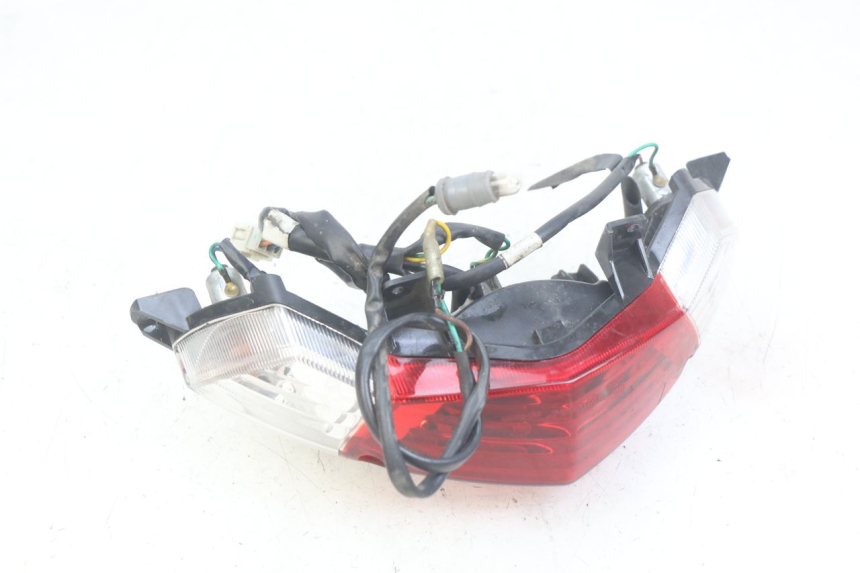 photo de FANALE POSTERIORE PEUGEOT TWEET 4T 50 (2018 - 2022) - Zoom sullo stato d'uso