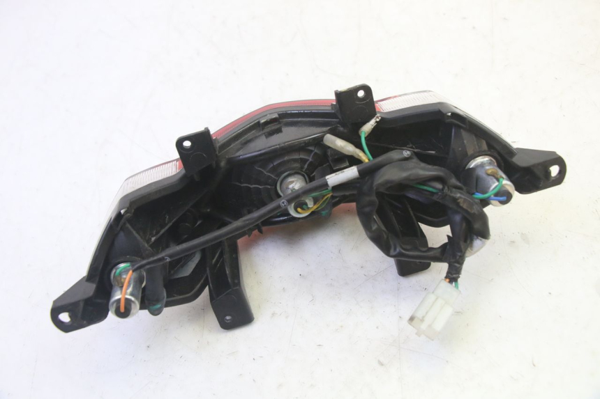 photo de FANALE STOP POSTERIORE  PEUGEOT TWEET PRO EFI 4T 50 (2021 - 2022) - Vista d'insieme del prodotto