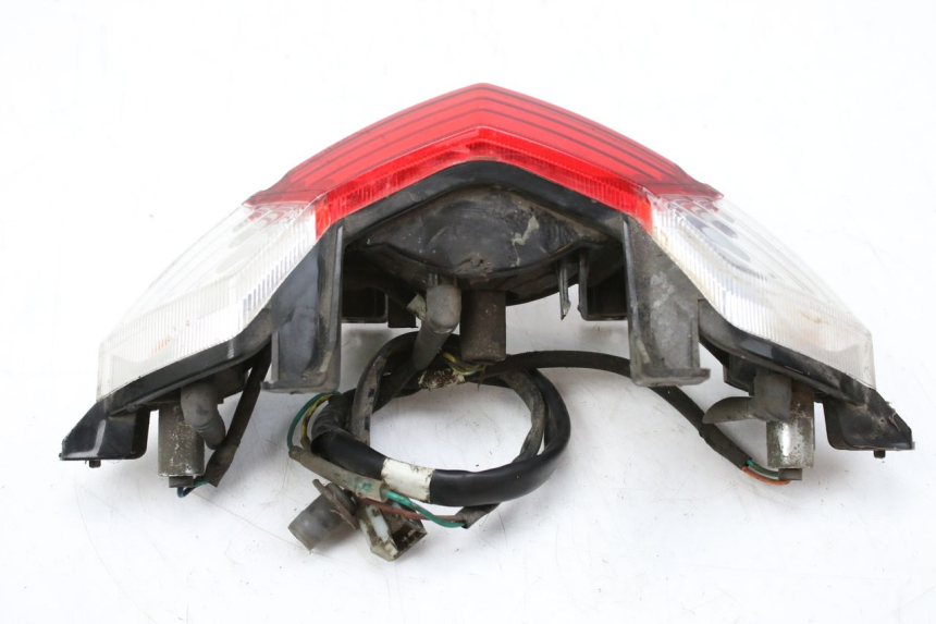 photo de FANALE POSTERIORE PEUGEOT TWEET 125 (2010 - 2017) - Dettagli dei punti di fissaggio