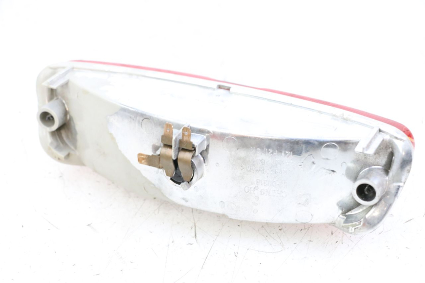 photo de FANALE POSTERIORE PIAGGIO TYPHOON 50 (2000 - 2009) - Zoom sullo stato d'uso