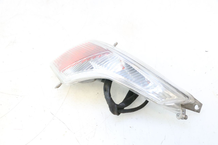 photo de FANALE POSTERIORE PEUGEOT VIVACITY NEW 2T 50 (2008 - 2017) - Zoom sui componenti
