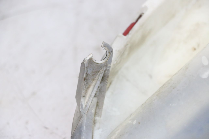 photo de FANALE POSTERIORE YAMAHA XMAX X-MAX 125 (2006 - 2009) - Primo piano tecnico