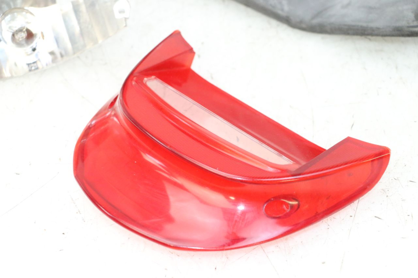 photo de FANALE STOP POSTERIORE  HONDA X8R 50 (1998 - 2003) - Primo piano tecnico