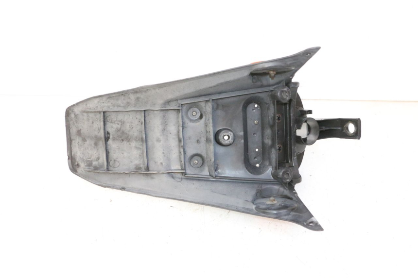 photo de FANALE STOP POSTERIORE  HONDA X8R 50 (1998 - 2003) - Stato della superficie e materiale