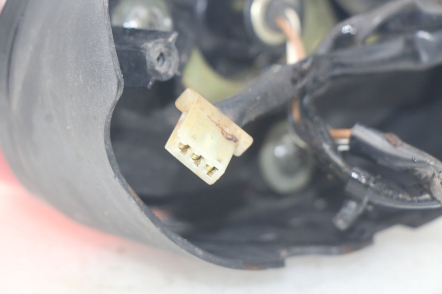 photo de FANALE POSTERIORE SUZUKI XF FREEWIND 650 (1997 - 2003) - Altra angolazione