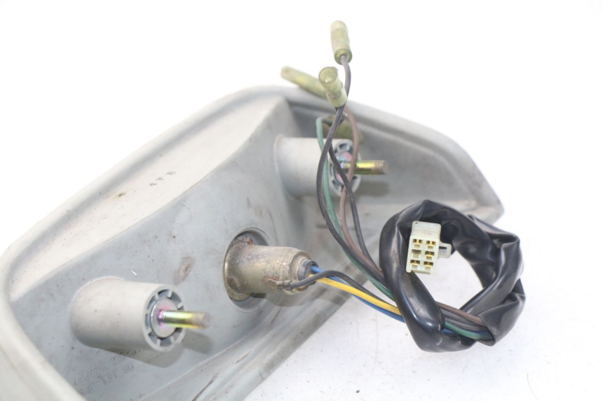 photo de Fanale posteriore YAMAHA XJ600 XJ DIVERSION 600 (1992 - 1997) - Primo piano tecnico