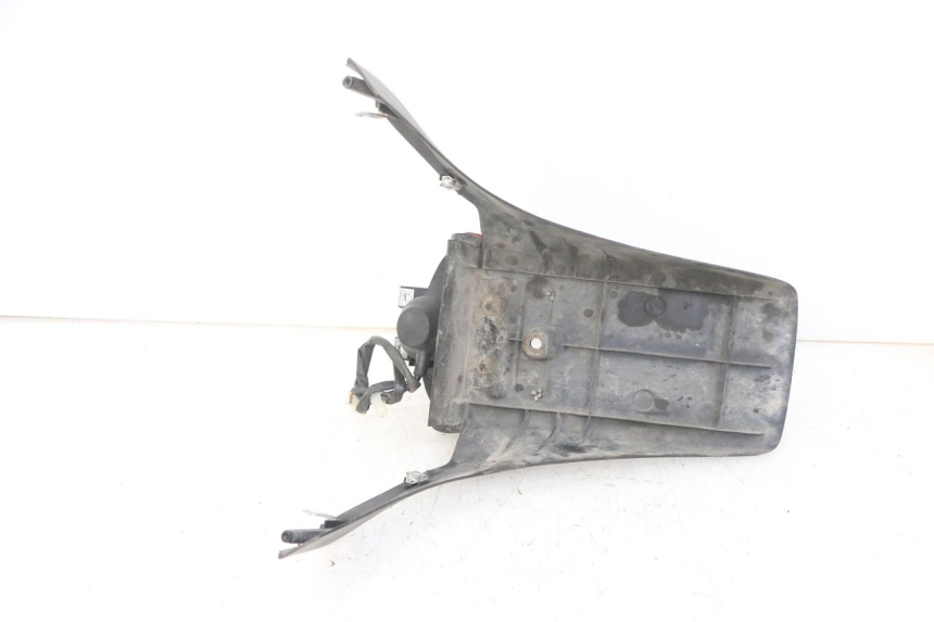 photo de FANALE STOP POSTERIORE  HONDA XLV VARADERO 125 (2000 - 2006) - Altra angolazione