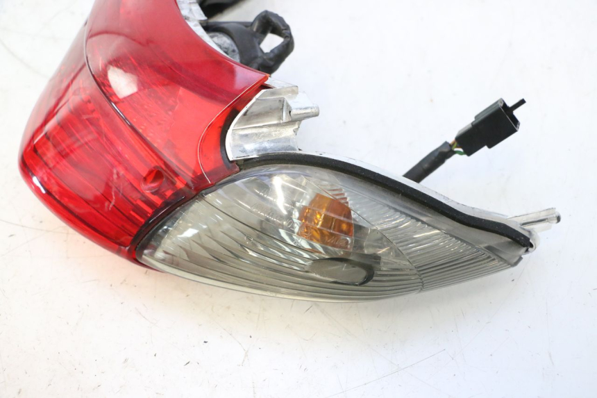 photo de FANALE STOP POSTERIORE  HONDA XLV VARADERO 125 (2007 - 2012) - Altra vista dell'articolo