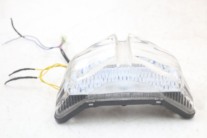 photo de FANALE STOP POSTERIORE  YAMAHA FZ1 FAZER 1000 (2007 - 2009) - Vista principale