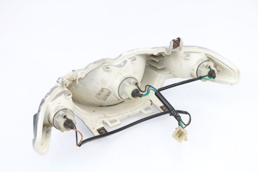 photo de FANALE POSTERIORE YAMAHA NEOS NEO'S 4T 50 (2008 - 2016) - Primo piano tecnico