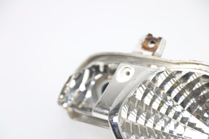 photo de FANALE POSTERIORE YAMAHA NEOS NEO'S 4T 50 (2008 - 2016) - Marcature e riferimenti originali