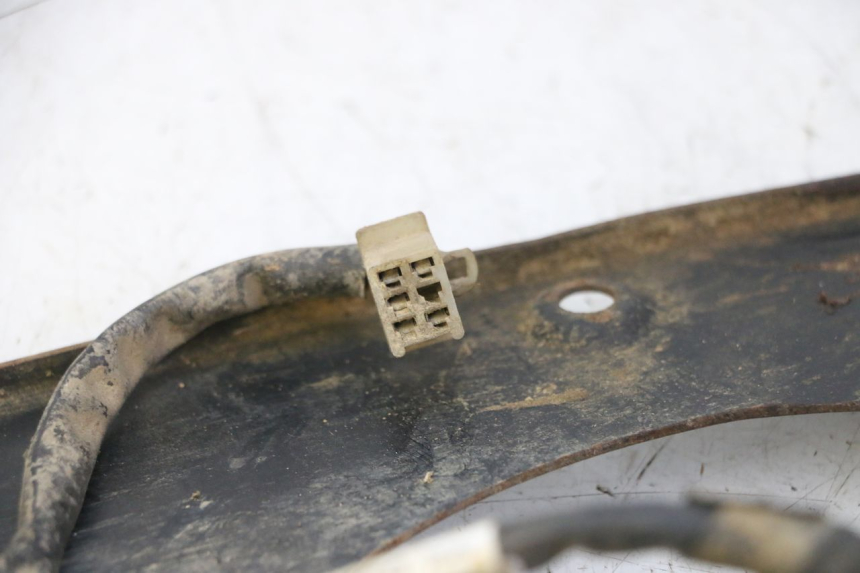 photo de FANALE STOP POSTERIORE  YAMAHA YFM GRIZZLY 550 (2008 - 2015) - Altra angolazione