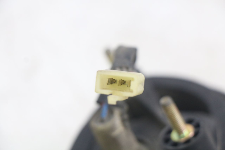 photo de FANALE POSTERIORE YAMAHA YZF R THUNDERCAT 600 (1996 - 2003) - Dettaglio del componente