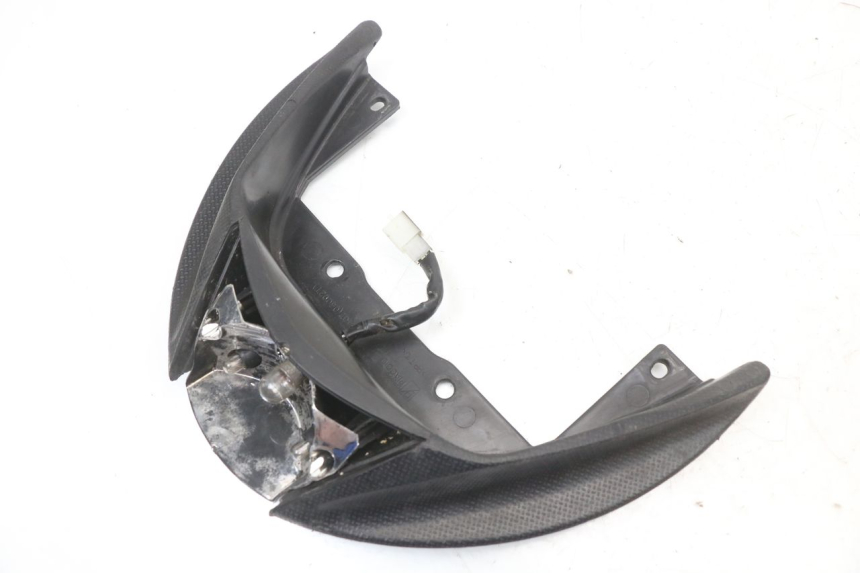 photo de FANALE POSTERIORE PIAGGIO ZIP 2T 50 (2009 - 2019) - Altra angolazione