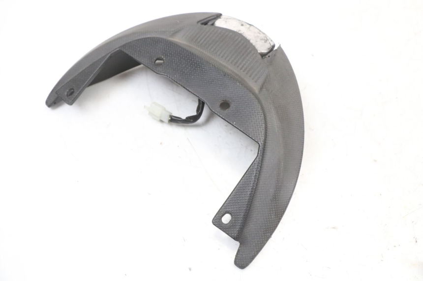 photo de FANALE POSTERIORE PIAGGIO ZIP 2T 50 (2009 - 2019) - Dettagli dei punti di fissaggio