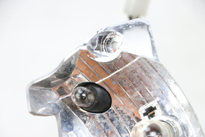 photo de FANALE POSTERIORE PIAGGIO ZIP 4T 50 (2018 - 2020) - Altra vista dell'articolo