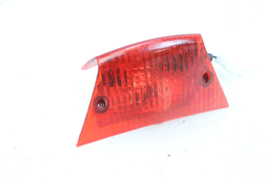 photo de FANALE POSTERIORE PIAGGIO ZIP 4T 50 (2018 - 2020) - Altra angolazione