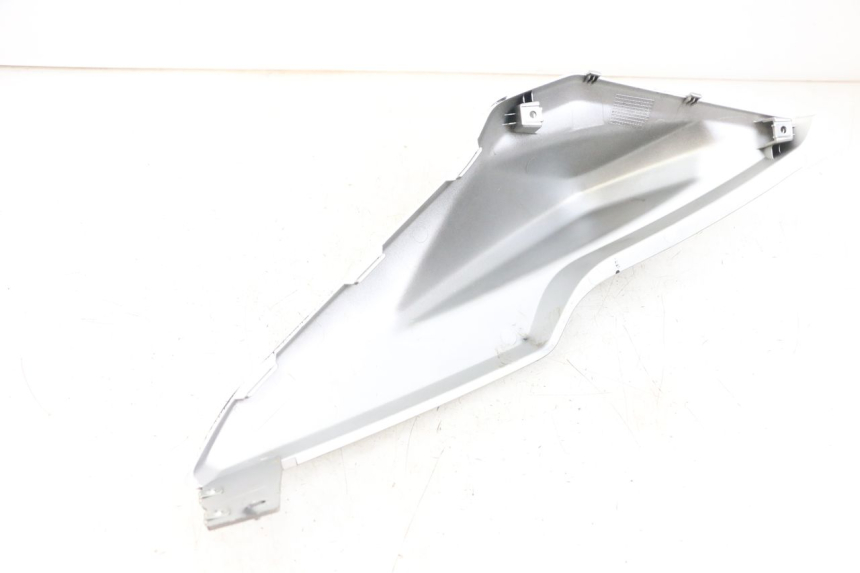 photo de PARAFANGO POSTERIORE DESTRO YAMAHA AEROX 2T 50 (2013 - 2017) - Dettaglio del componente