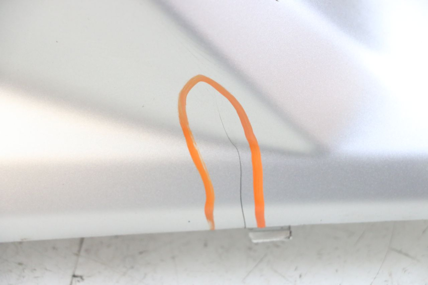 photo de PARAFANGO POSTERIORE DESTRO YAMAHA AEROX 2T 50 (2013 - 2017) - Vista d'insieme del prodotto