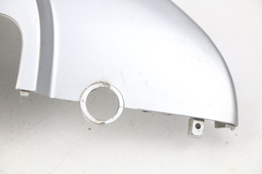 photo de PARAFANGO POSTERIORE DESTRO KYMCO AGILITY 4T 50 (2005 - 2018) - Marcature e riferimenti originali