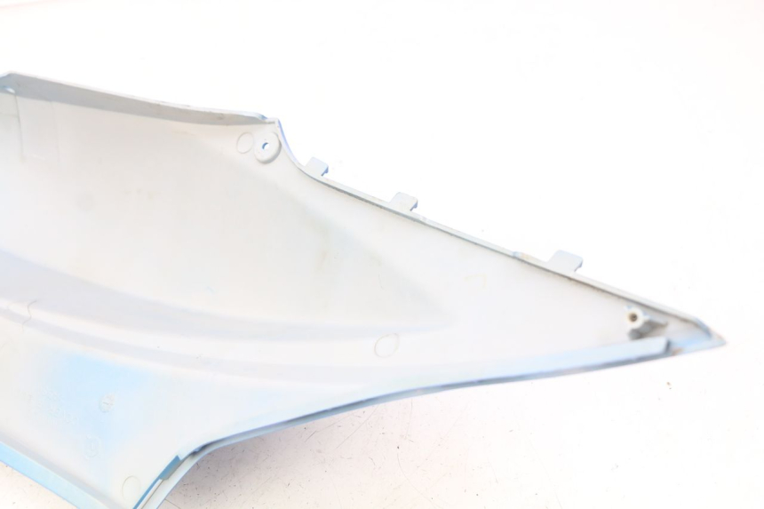 photo de PARAFANGO POSTERIORE DESTRO KYMCO AGILITY 4T 50 (2018 - 2022) - Altra angolazione