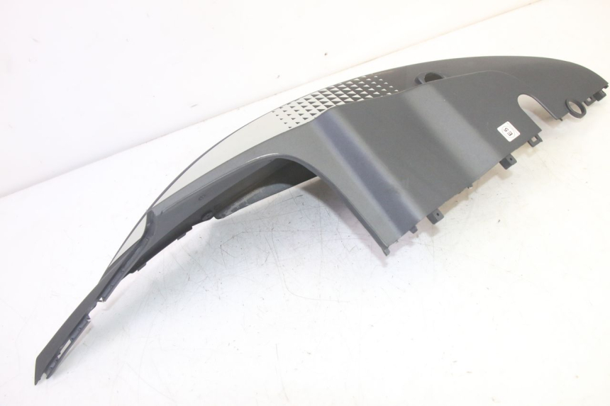 photo de PARAFANGO POSTERIORE DESTRO KYMCO AGILITY 4T 50 (2018 - 2022) - Vista d'insieme del prodotto